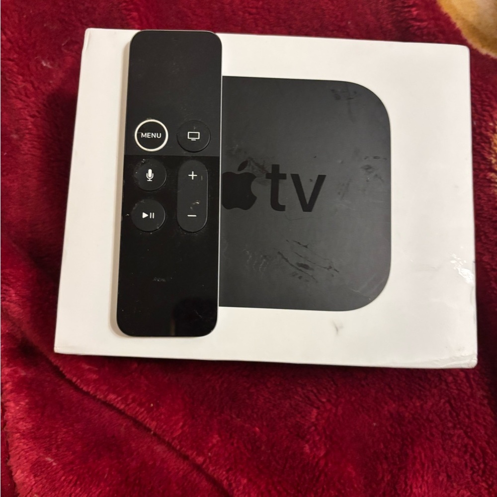 Apple TV 4K with Remote in Black and Silver - Picture 3 of 4